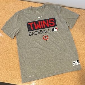 Men's Minnesota Twins t-shirt, Sz L